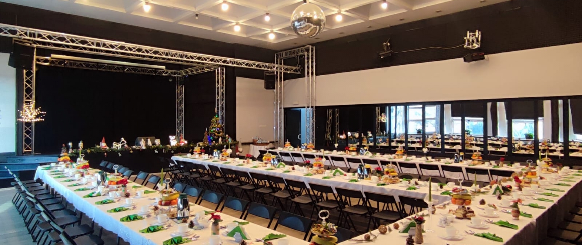 Wigilijka 2025r. dla najstarszych samotnych mieszkańców osiedli